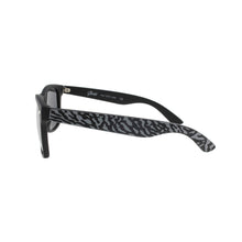 Load image into Gallery viewer, Polarized Sunglasses in Triple Black Mirror - *Only Ships Within USA* - Sunglass Innovation®
