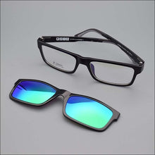 Load image into Gallery viewer, Sunglass Innovation® - Sunglass Innovation
