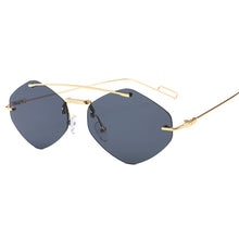 Load image into Gallery viewer, Sunglass Innovation® - Sunglass Innovation
