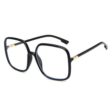 Load image into Gallery viewer, Women&#39;s Oversized Classic Vintage Sunglasses. Plastic Frame. - Sunglass Innovation®

