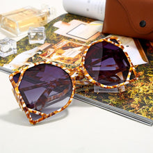 Load image into Gallery viewer, Women&#39;s Steampunk Square Oversized Sunglasses - *Only Ships Within USA* - Sunglass Innovation®
