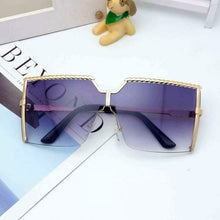 Load image into Gallery viewer, Oversized Square Sunglasses Vintage Alloy Frame - *Only Ships Within USA* - Sunglass Innovation®
