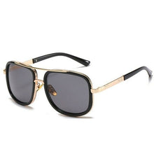 Load image into Gallery viewer, Classic Oversized Men Sunglasses - *Only Ships Within USA* - Sunglass Innovation®
