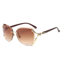 Load image into Gallery viewer, Sunglass Innovation® - Sunglass Innovation

