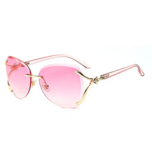 Load image into Gallery viewer, Sunglass Innovation® - Sunglass Innovation
