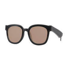 Load image into Gallery viewer, Smart Audio Bluetooth 5.0 Sunglasses. Anti-UV. - Sunglass Innovation®
