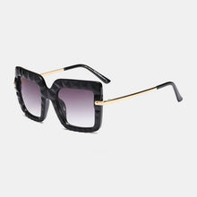 Load image into Gallery viewer, Sunglass Innovation® - Sunglass Innovation
