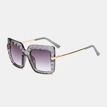Load image into Gallery viewer, Sunglass Innovation® - Sunglass Innovation
